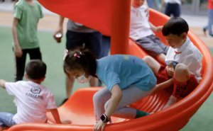 2021年中國的出生率暴跌至創(chuàng)紀錄的低點