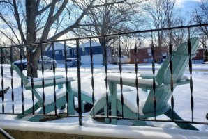 美國冬季風(fēng)暴襲擊導(dǎo)致數(shù)十萬人斷電