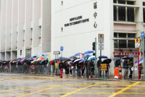 香港在內(nèi)地的支持下“全力以赴”遏制新冠病毒爆發(fā)