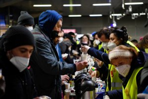 柏林主要火車站成為烏克蘭難民接待中心