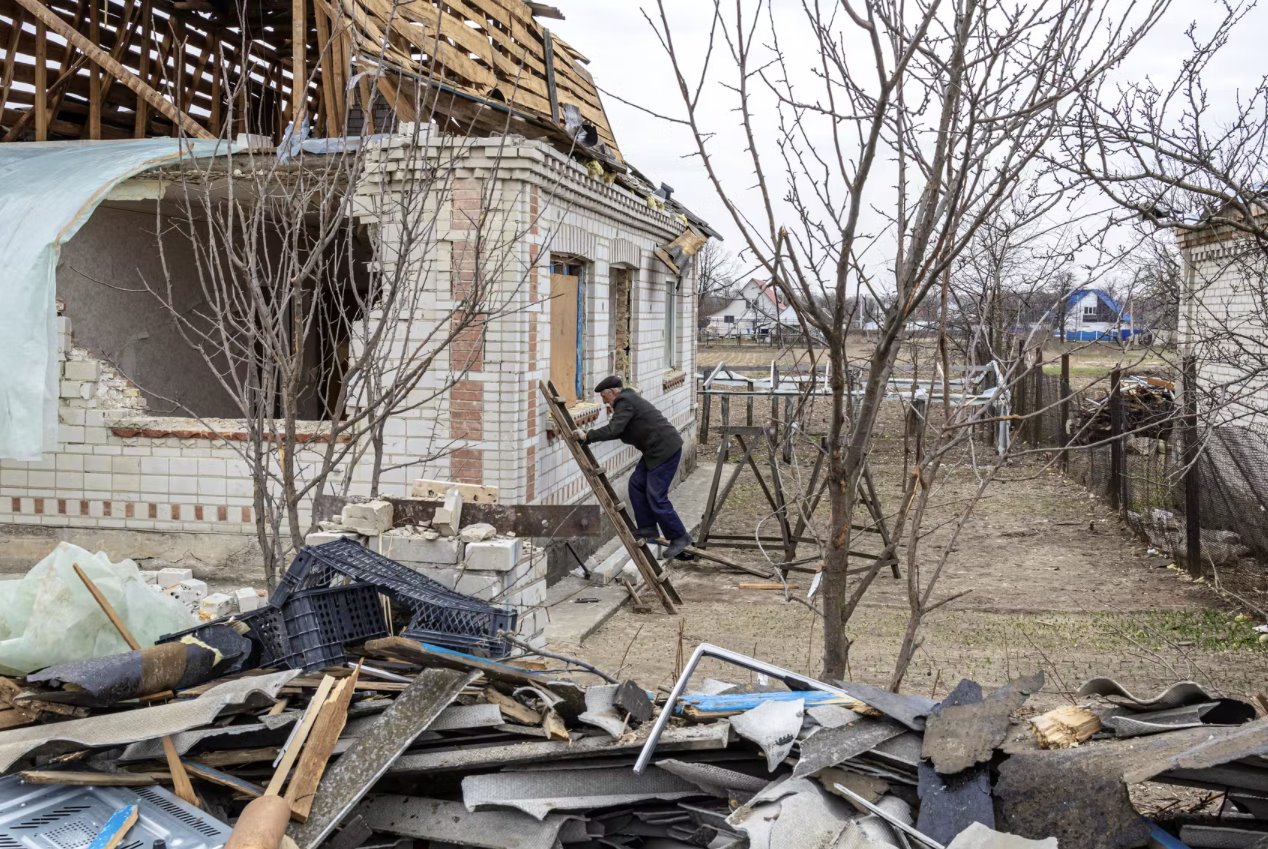 美國(guó)向?yàn)蹩颂m提供1億美元的民事安全援助