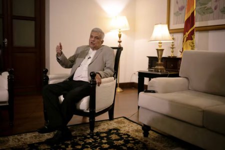 斯里蘭卡總理提議讓總統(tǒng)和內(nèi)閣對(duì)議會(huì)負(fù)責(zé)