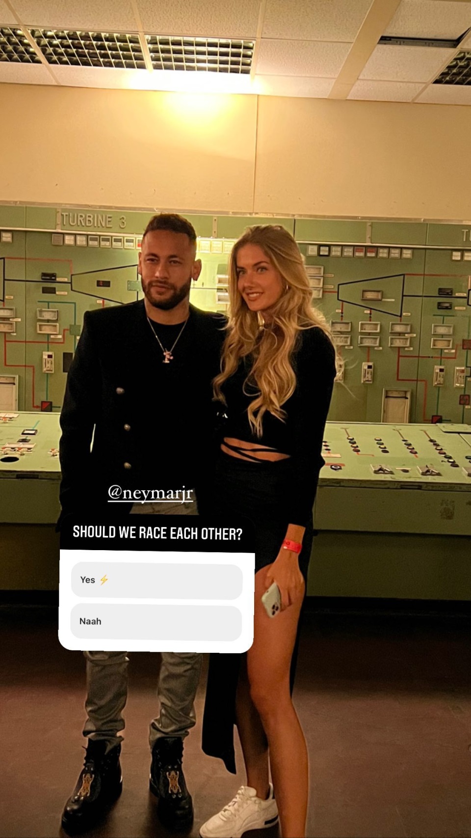 世界上最性感的運動員艾麗卡&middot;施密特：內(nèi)馬爾被發(fā)現(xiàn)和艾麗卡施密特一起出去玩