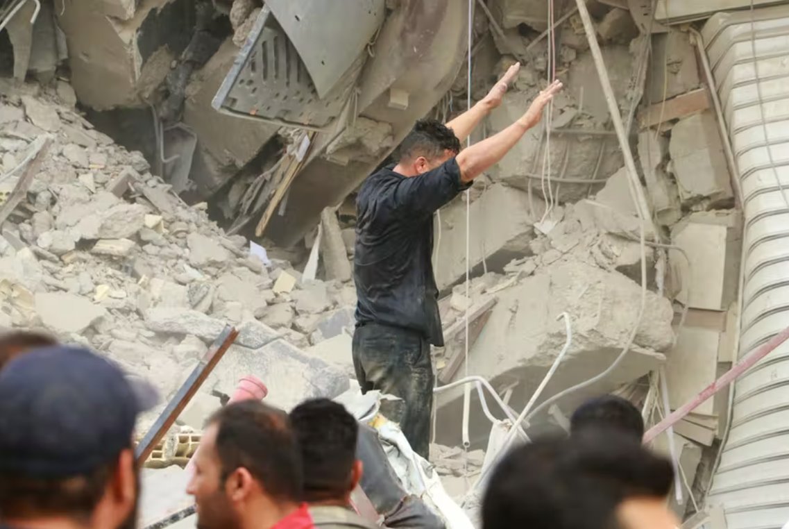 伊朗為建筑物倒塌受害者哀悼的日子被暴力破壞