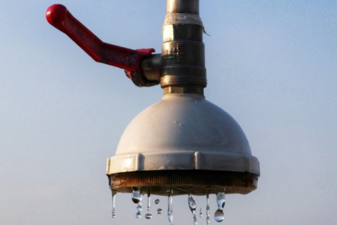 美墨邊境移民嚴(yán)重缺水