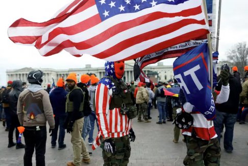 驕傲的男孩參與美國國會大廈騷亂被判處 4.5 年徒刑