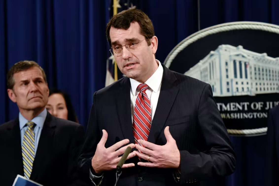 特朗普支持的堪薩斯州總檢察長(zhǎng)施密特贏得共和黨州長(zhǎng)提名