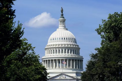 美國(guó)政府撥款法案進(jìn)行程序性投票