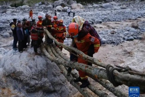 瀘定地震最新消息 實(shí)時(shí)更新四川瀘定縣6.8級(jí)地震最新消息