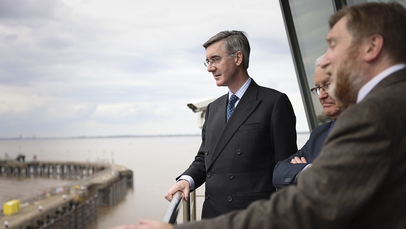 英國(guó)讓氣候否認(rèn)者負(fù)責(zé)能源政策