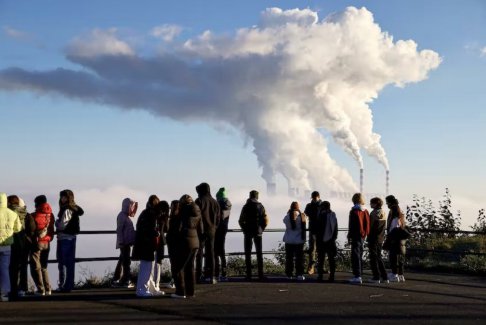 歐洲最大的氣候政策負(fù)責(zé)人進(jìn)行最后一小時(shí)會(huì)談