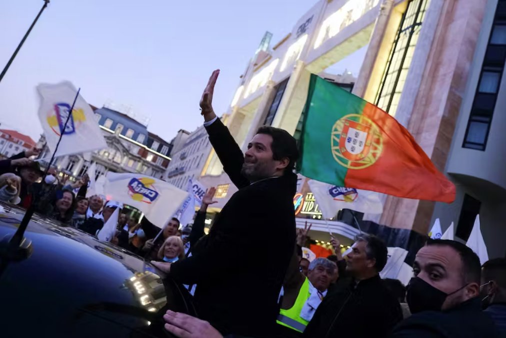 葡萄牙與巴西前總統(tǒng) 意大利副總理舉行極右翼世界峰會(huì)