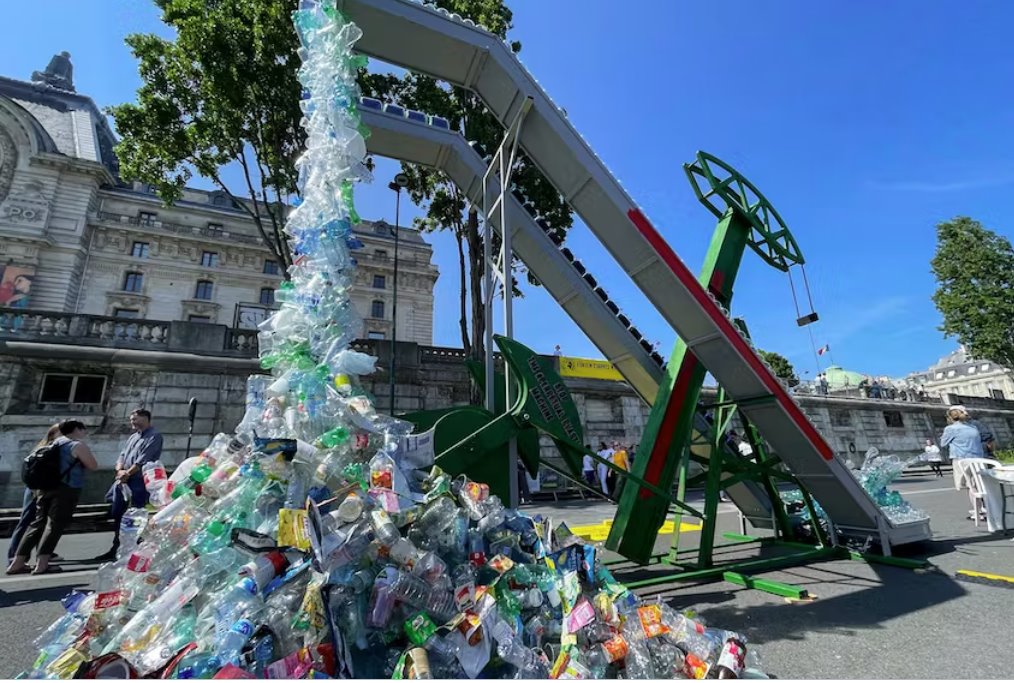 隨著巴黎條約談判的進行 塑料回收成為焦點