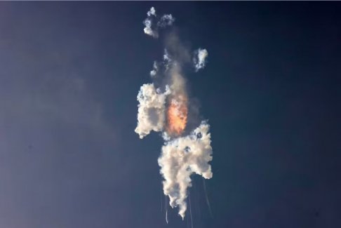 4月SpaceX火箭爆炸后 美國最早下月提前發(fā)放SpaceX許可