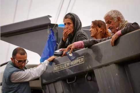 數(shù)萬名亞美尼亞人逃離納戈爾諾-卡拉巴赫