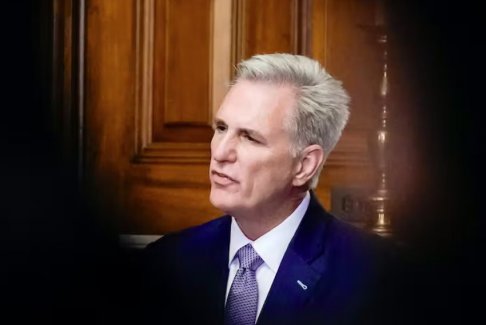 美國(guó)共和黨眾議院議長(zhǎng)麥卡錫面臨罷免