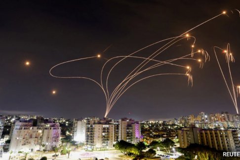 以色列稱過去24小時(shí)內(nèi)加沙有344人死亡1000多人受傷