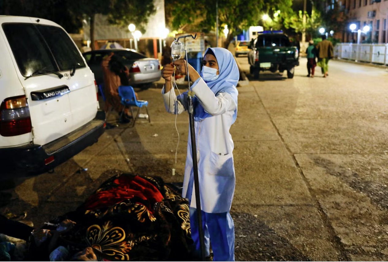 阿富汗地震傷亡者大多數(shù)是婦女和兒童