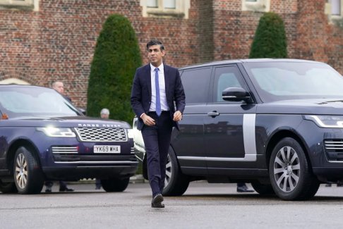 英國宣布更嚴(yán)格的簽證措施以減少凈移民