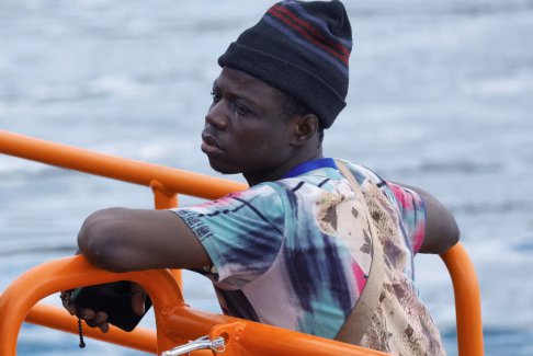 西班牙海岸警衛(wèi)隊在加那利群島海域營救了124名移民