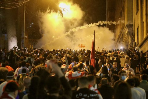 格魯吉亞央行斥資6000萬美元支持拉里應(yīng)對政治危機