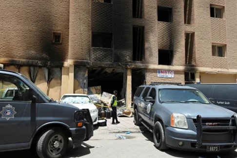 科威特一住宅樓發(fā)生火災(zāi)49人死亡