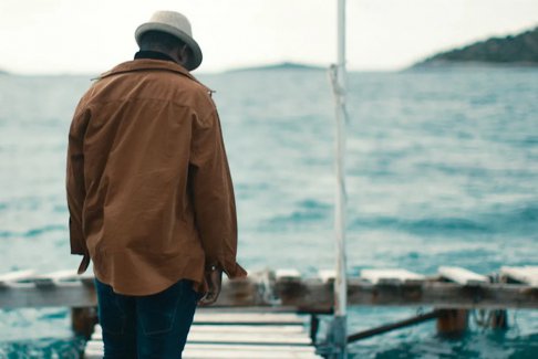 目擊者稱希臘海岸警衛(wèi)隊將偷渡移民扔下海致死