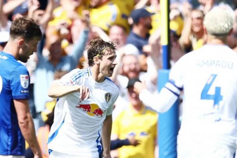 錦標(biāo)賽全場比賽利茲聯(lián)3-3樸茨茅斯