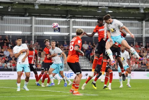 盧頓鎮(zhèn)1-4伯恩利