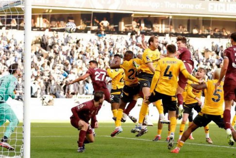 曼城2-1狼隊 最后的絕殺球有爭議