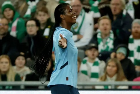 肖被物體擊中后歐足聯(lián)展開調(diào)查