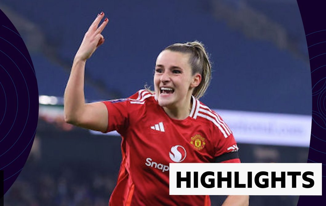 在WSL德比中，觀看埃拉&middot;圖恩(EllaToone)的帽子戲法，幫助曼聯(lián)4-2擊敗曼城