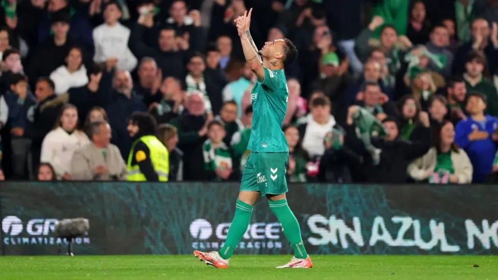 安東尼自今年1月從曼聯(lián)租借加盟皇家貝蒂斯以來(lái),已在四場(chǎng)比賽中攻入三球