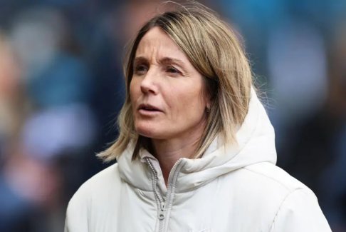 歐足聯(lián)必須幫助解決糟糕的球場(chǎng)問(wèn)題