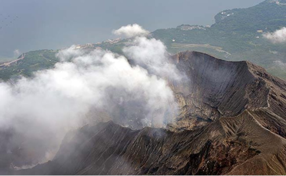 日本霧島山新燃岳火山