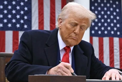 美國最高法院暫停恢復(fù)被解雇聯(lián)邦工作人員的命令