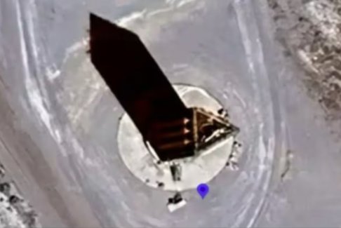 谷歌地球發(fā)現(xiàn)美國(guó)51區(qū)空軍基地神秘塔樓