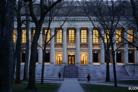 哈佛大學(xué)起訴特朗普政府