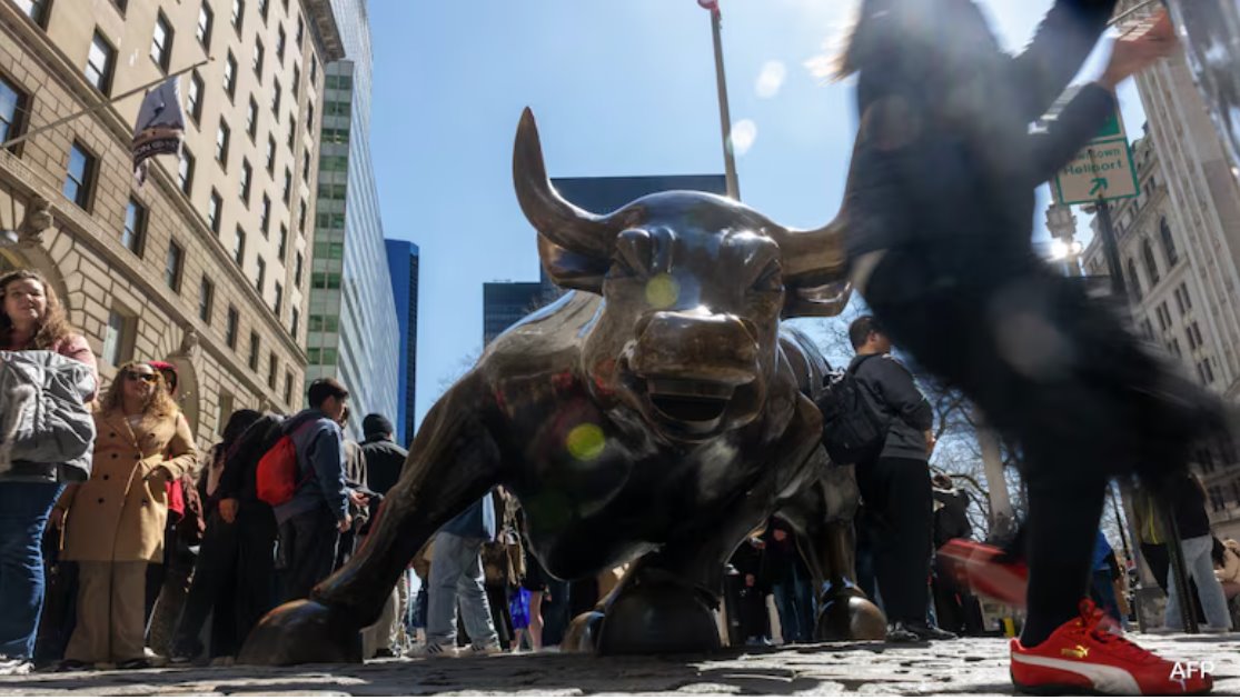 特朗普關(guān)稅：以科技股為主的納斯達(dá)克綜合指數(shù)上漲12.2%，至17,124.97點(diǎn)。