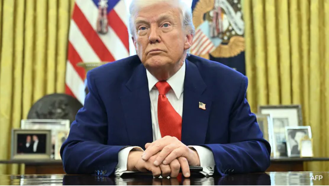 4月9日，特朗普對包括歐盟在內(nèi)的57個貿(mào)易伙伴征收11%至50%的高額進(jìn)口關(guān)稅。