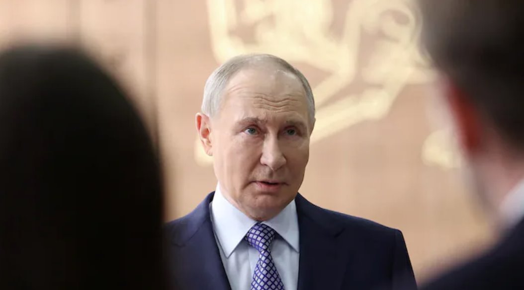 普京表示，莫斯科對(duì)任何和平倡議都持開(kāi)放態(tài)度，并希望基輔也能采取同樣的立場(chǎng)。