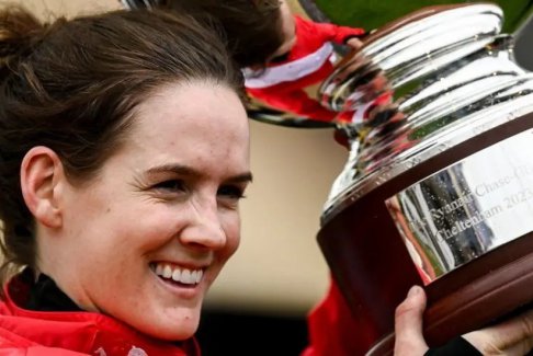 布萊克莫爾Rachael Blackmore改變騎馬運(yùn)動的先驅(qū)