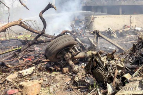 印度墜毀客機(jī)黑匣子已找到