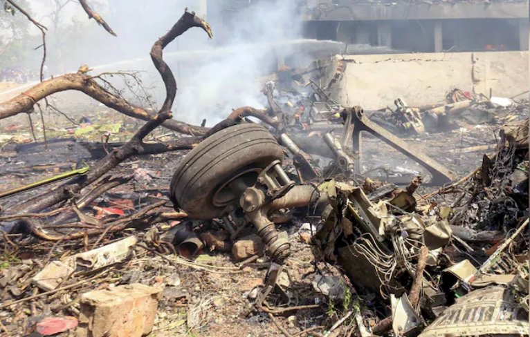 印度墜毀客機(jī)黑匣子已找到