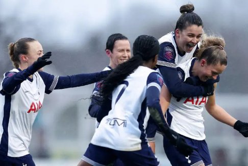 熱刺將任命前曼聯(lián)助理教練何君堯為球隊主教練