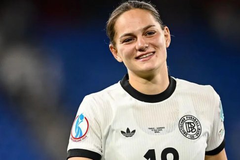 曼聯(lián)引進德國球員霍夫曼的談判陷入僵局