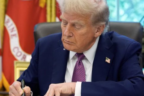 特朗普如何利用政府武器來(lái)解決個(gè)人恩怨