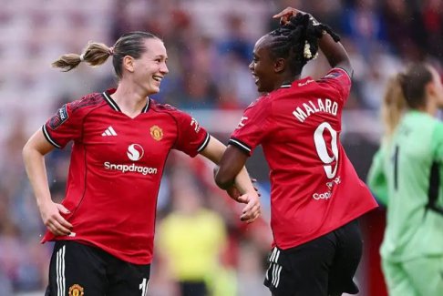 英格蘭女子超級聯(lián)賽曼聯(lián)4-0萊斯特城