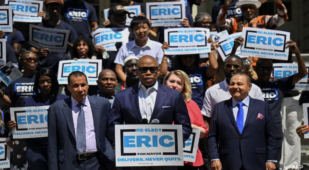 埃里克&middot;亞當(dāng)斯稱，他是紐約市長(zhǎng)選舉中&ldquo;唯一能擊敗佐赫蘭&middot;馬姆達(dá)尼的人&rdquo;。