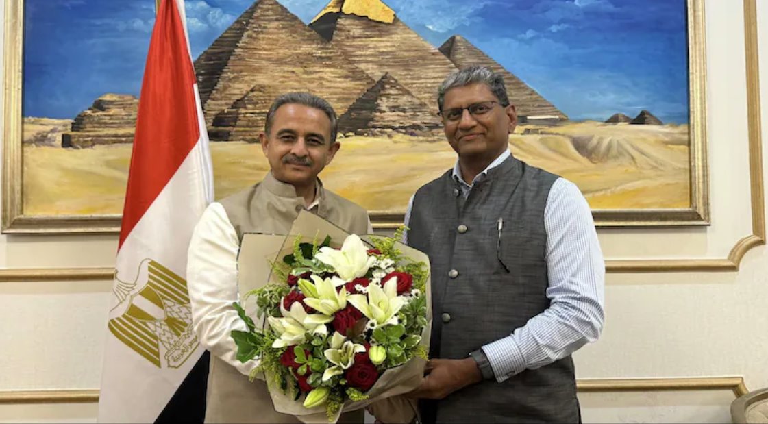 基爾蒂&middot;瓦爾丹&middot;辛格(KirtiVardhanSingh)代表印度出席開羅加沙和平峰會